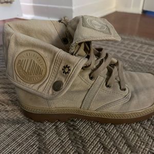 Palladium boots, 8.5 women’s